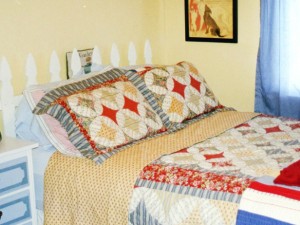 RMS-mawebb_picket-fence-headboard_s4x3_lg