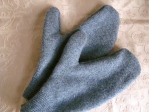 mittens-300x225