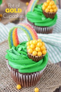 Pot-of-Gold-Cupcakes-Recipe
