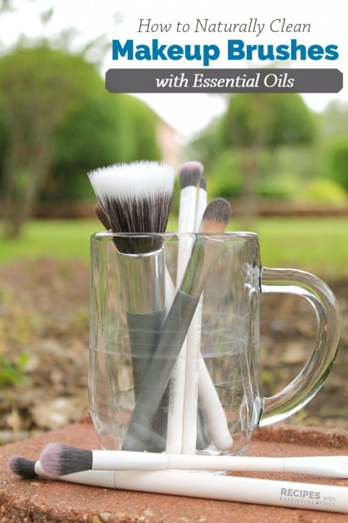 MOM Tip How to Clean Makeup Brushes 24/7 Moms
