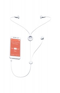 1_Momsense_app-and-phone_in ounces