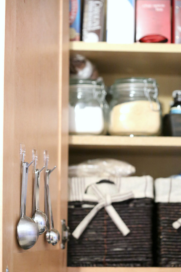 Kitchen & Pantry Organization Tips at TidyMom.net