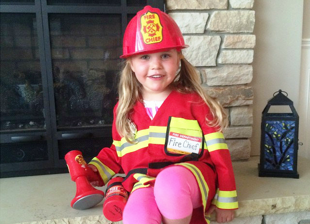 zoe-in-firefighter-costume