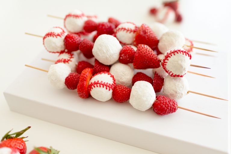 MOM Tip Baseball Donut & Fruit Kabobs 24/7 Moms