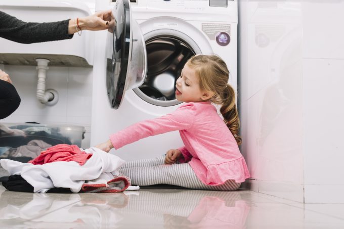 teach your child laundry