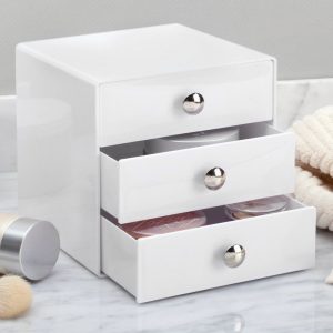 clever ways organize makeup